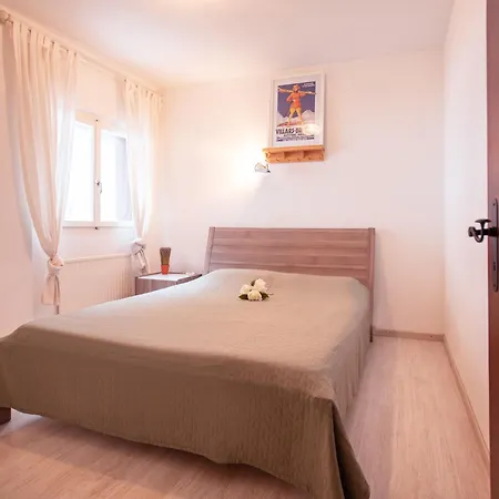 Regina A20 By Interhome